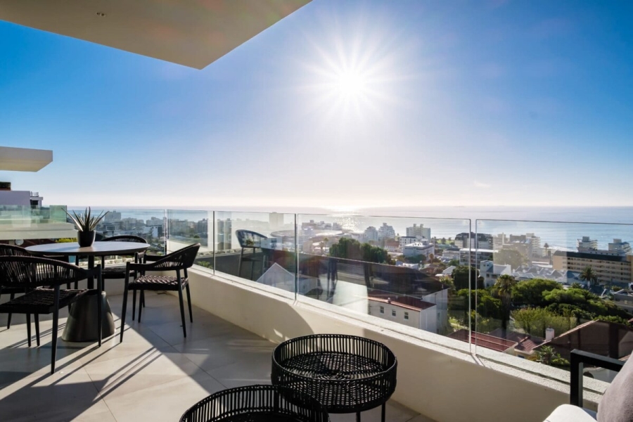 To Let 3 Bedroom Property for Rent in Sea Point Western Cape